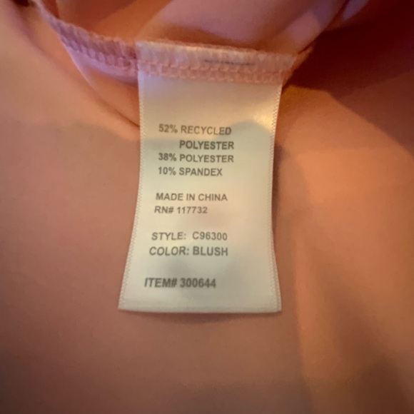 Zeroxposur Oversized Pink Buttondown Top Longsleeves Size S  Fits Like a Large - Picture 9 of 10